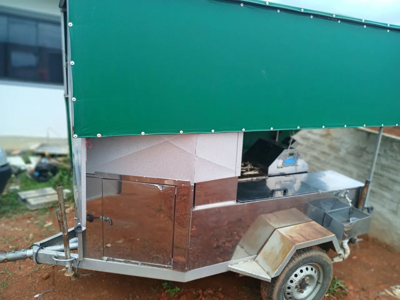 Trailer caldo de cana + fritadeira de pastel - Foto 2