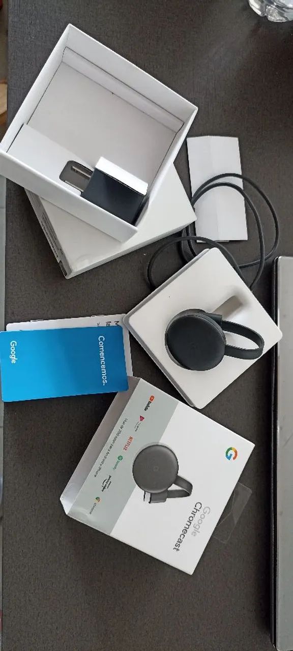 Chromecast 2a Geração Modelo NC2 6A5 na caixa 