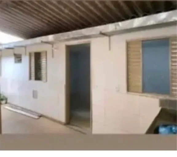 Barraco de fundos