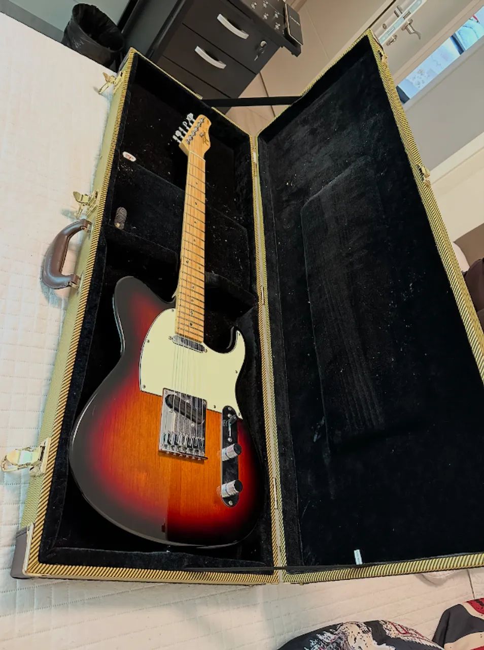 Guitarra Tagima Telecaster T-855 Cor Sunburst Hand Made (Usado) - Foto 5