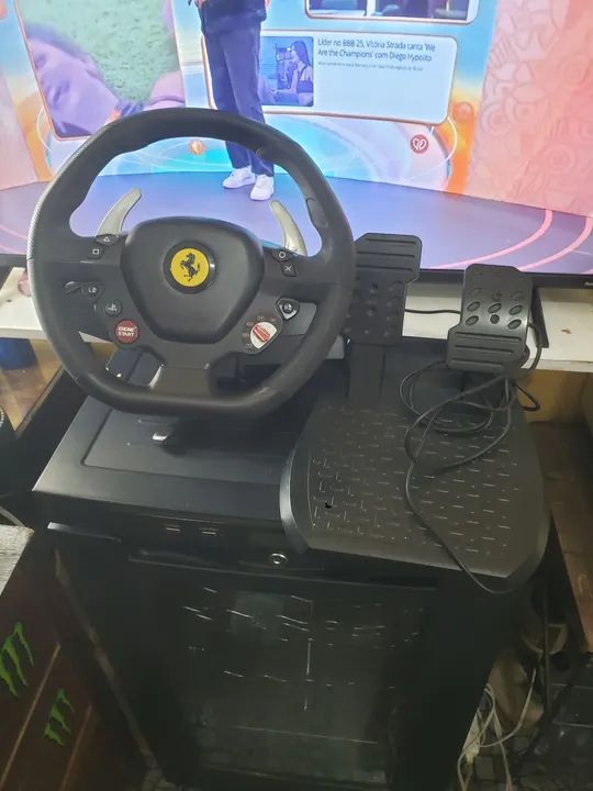 Volante e pedal Ferrari  excelente funciona perfeitamente  - Foto 4
