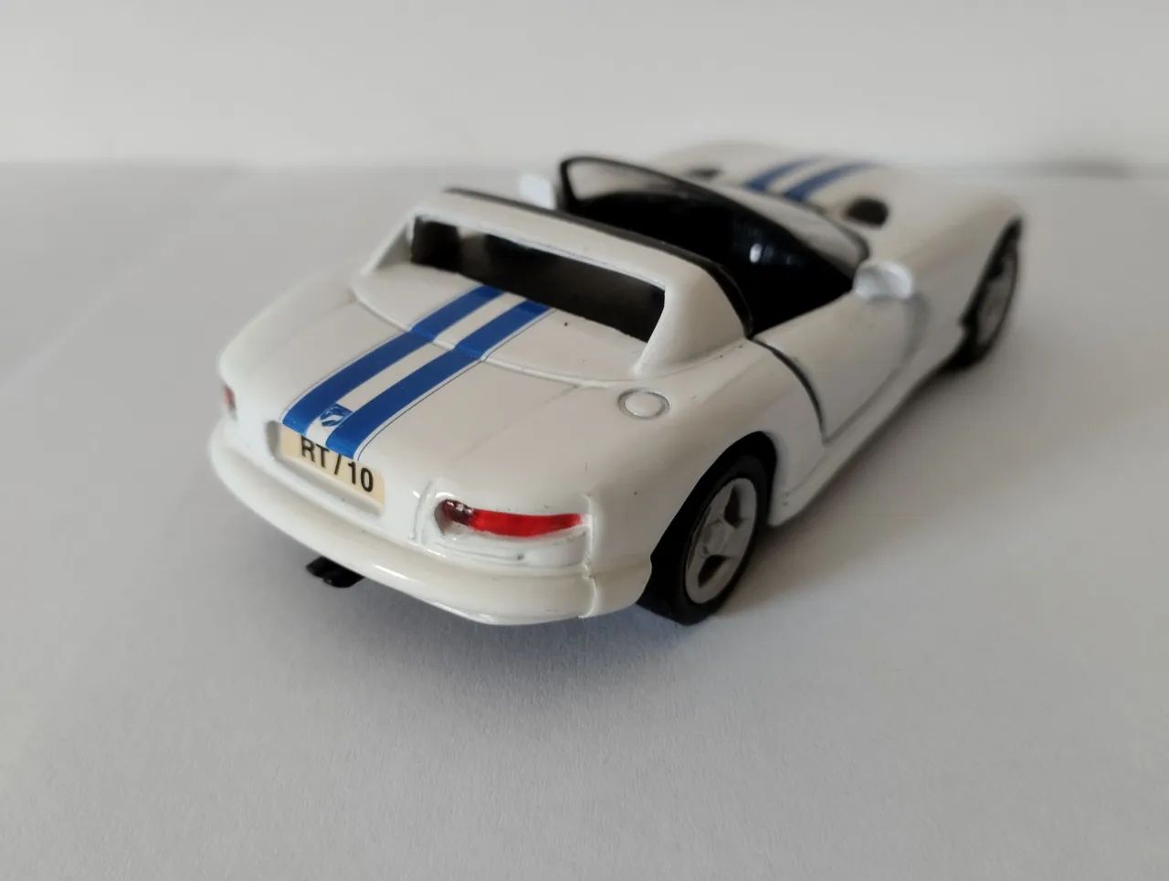 Maisto - Miniatura Dodge Viper RT/10 - Foto 3