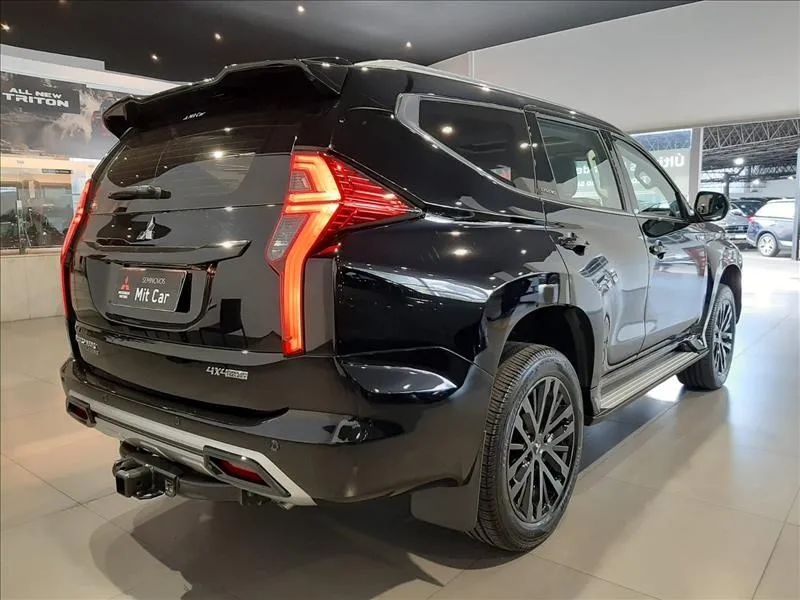MITSUBISHI PAJERO SPORT 2.4 16V Mivec Turbo Legend - Foto 4