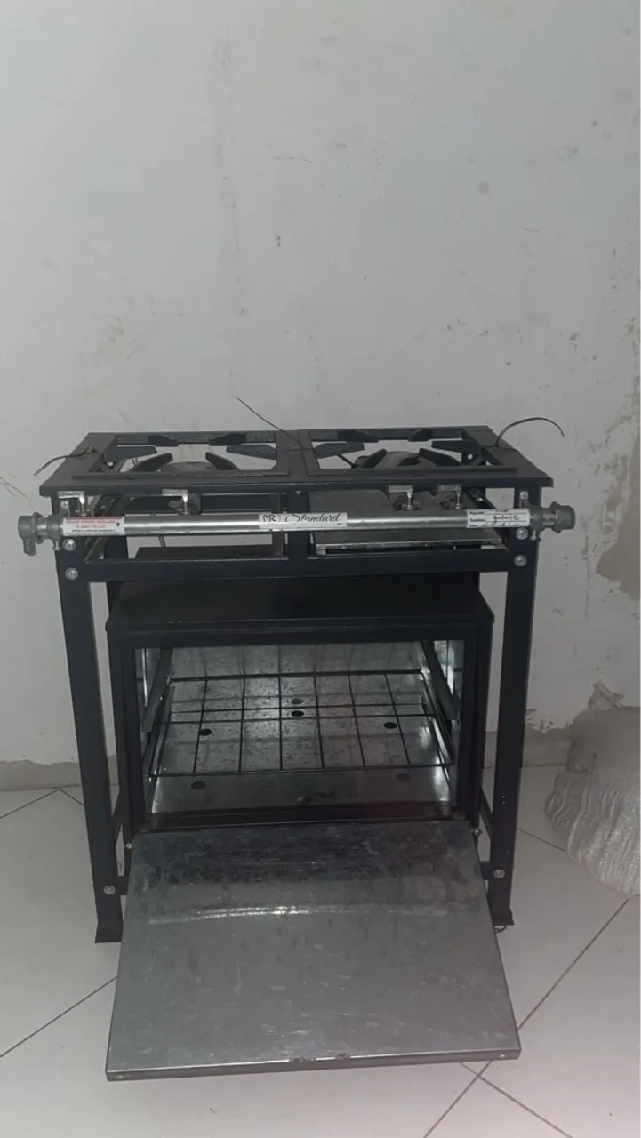 Fogão com forno a gás PR Standard , novo nunca usado
