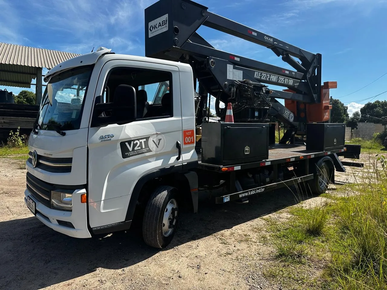 Caminhão PTA / PENT - Equipado e Pronto para Uso