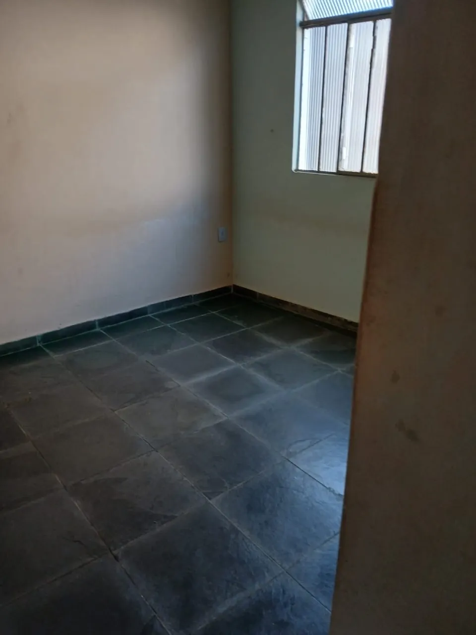 Alugo casa/kitnet - **LEIA O ANÚNCIO COM ATENÇÃO **