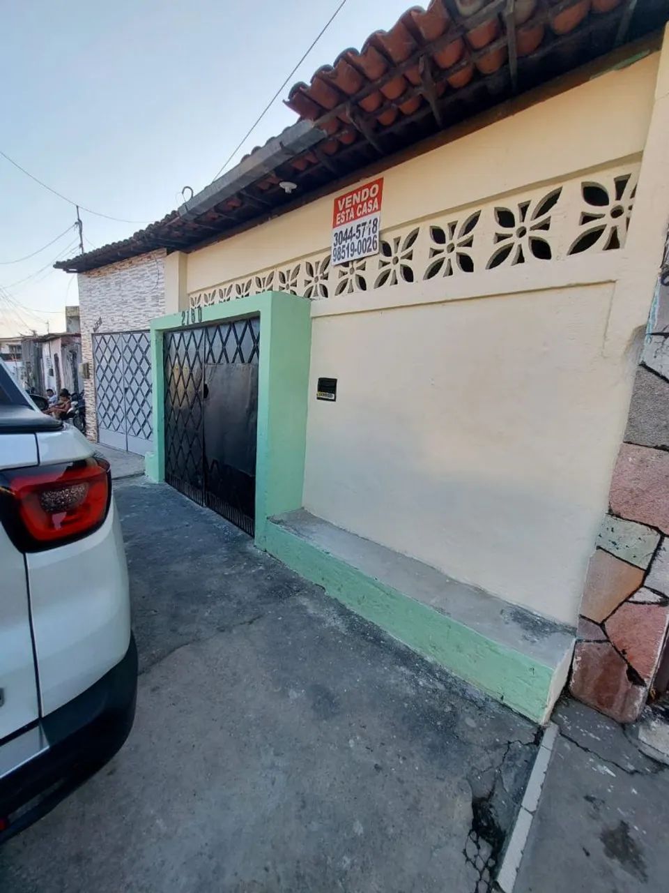 Vendo ótima casa na rua comendador Garcia.  - Foto 2