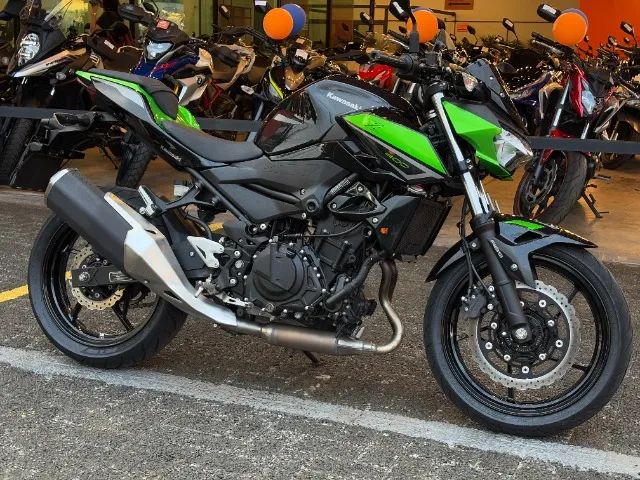 Kawasaki Z400 2021/2022 Verde - Foto 3