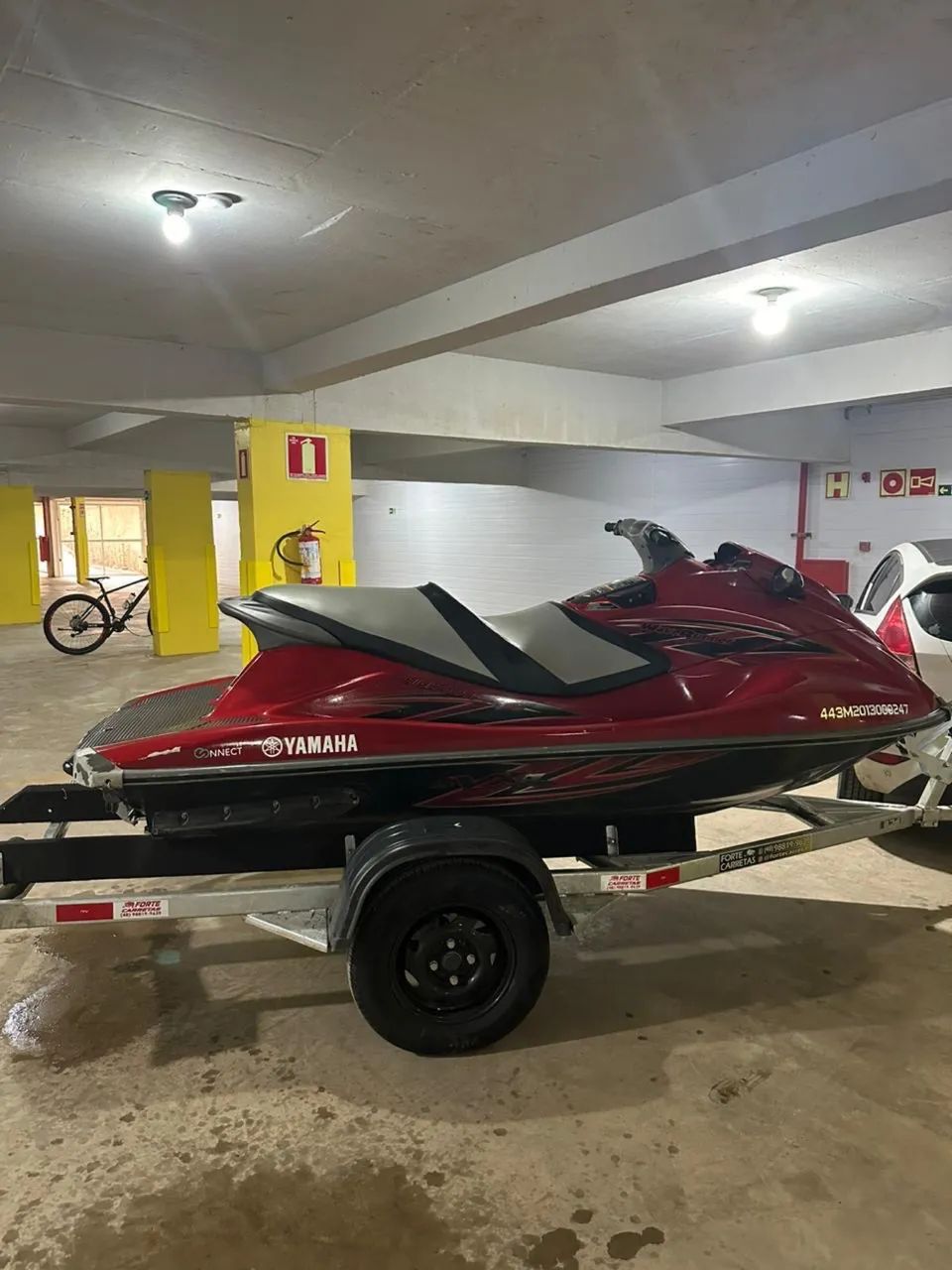 Jet Ski Yamaha VXR 1.8 2012 com Carretinha