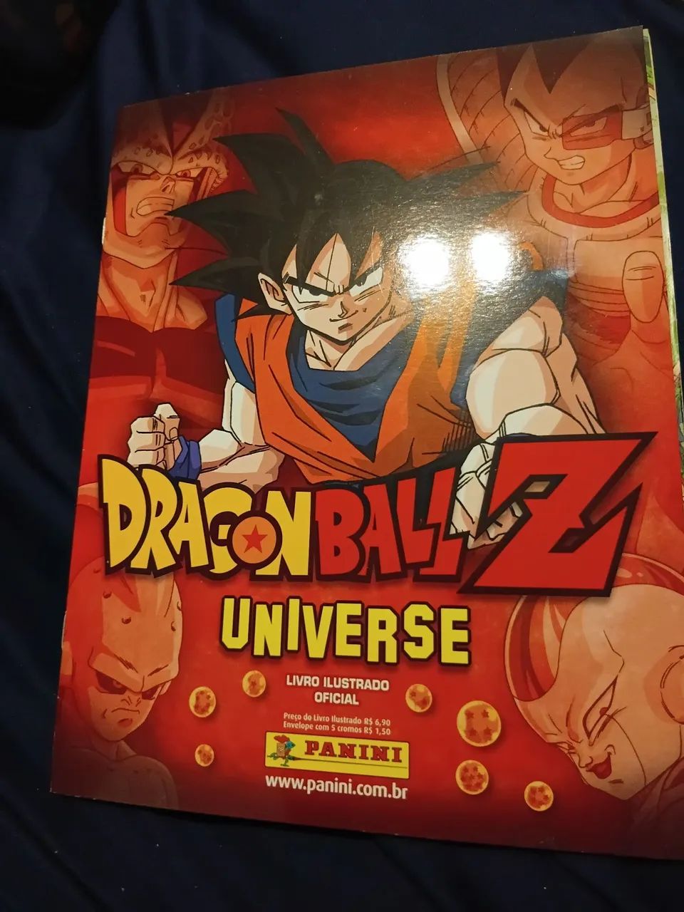 Figurinhas do Álbum dragon ballz universo da panini