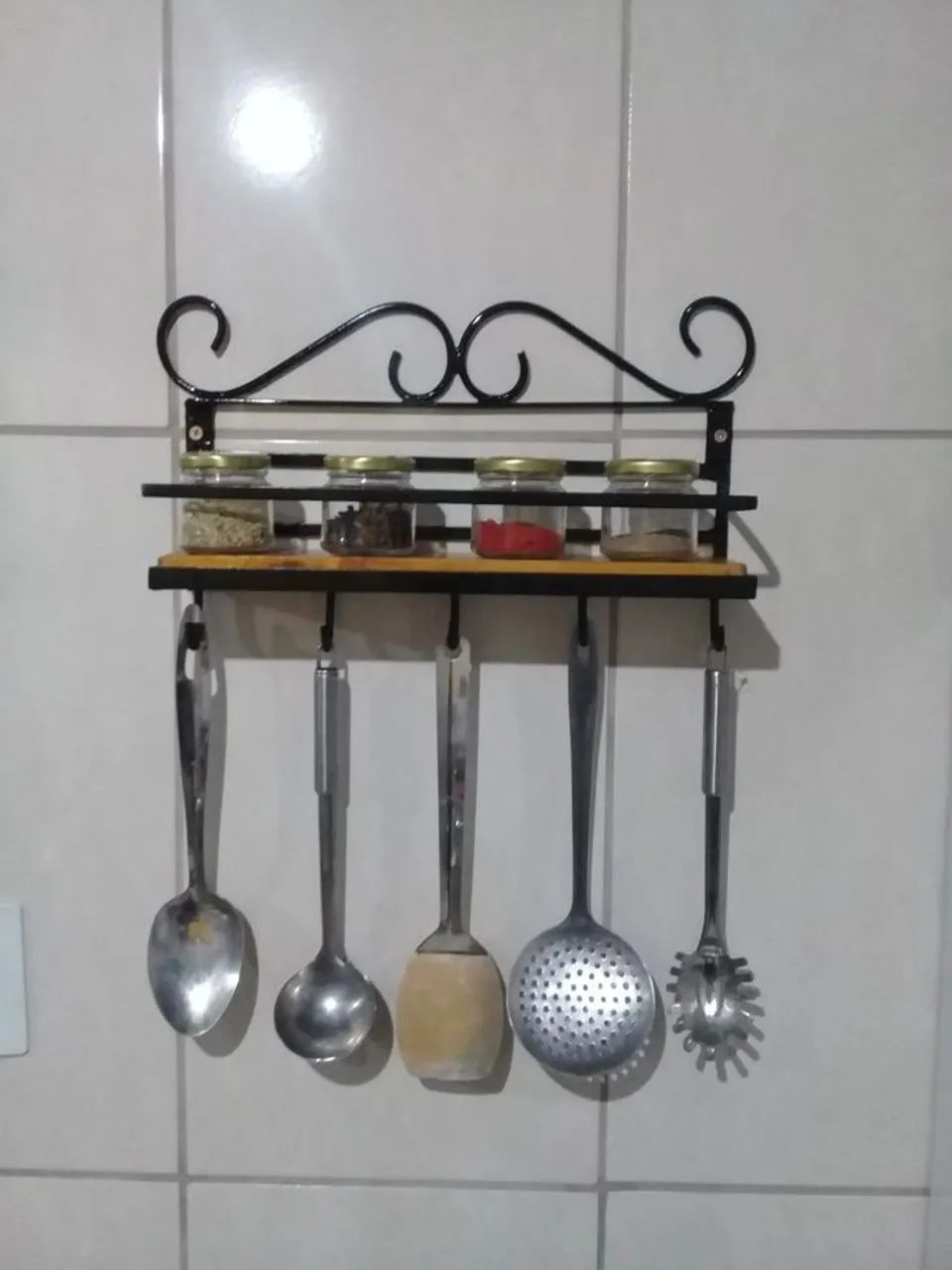 Prateleira Decorativa em Ferro e Madeira<br> - Foto 3