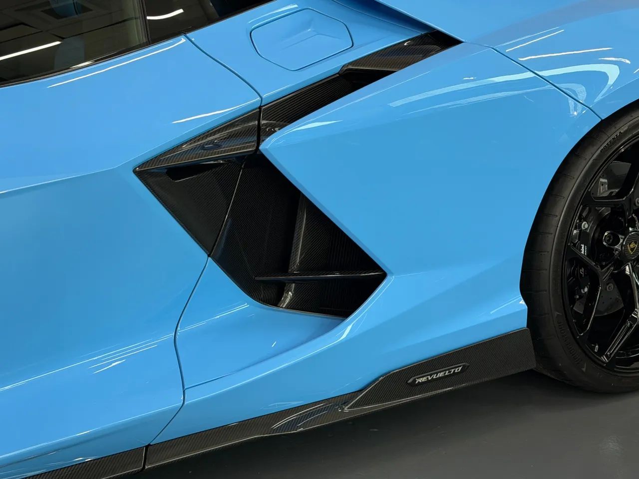 Lamborghini Revuelto Coupe LP 1015-4 (Hib), foto 8 de 17