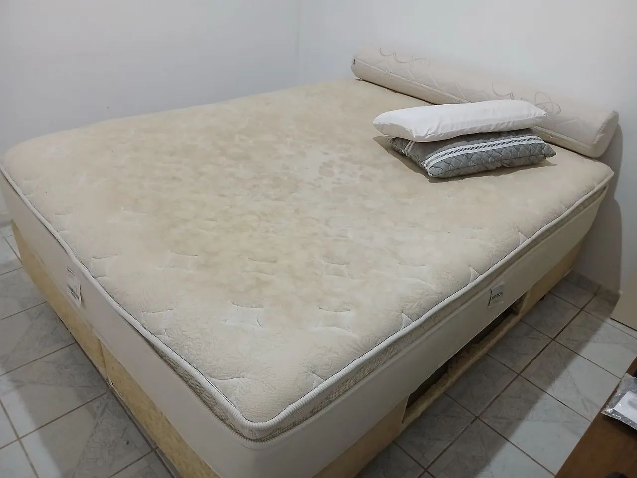 Cama Dunas Luxo com base 158x198x032