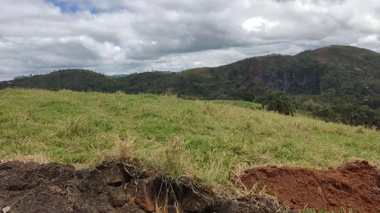 He Preço baixo,lotes amplos e fácil acesso!