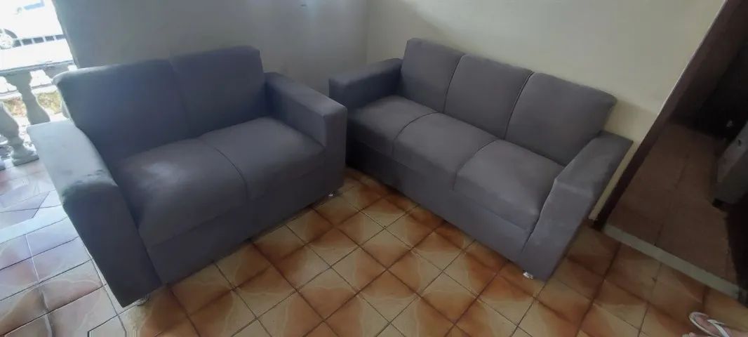 Sofá 2 e tres lugares Material suede D33 Robusto Confortável Promoção - Foto 5