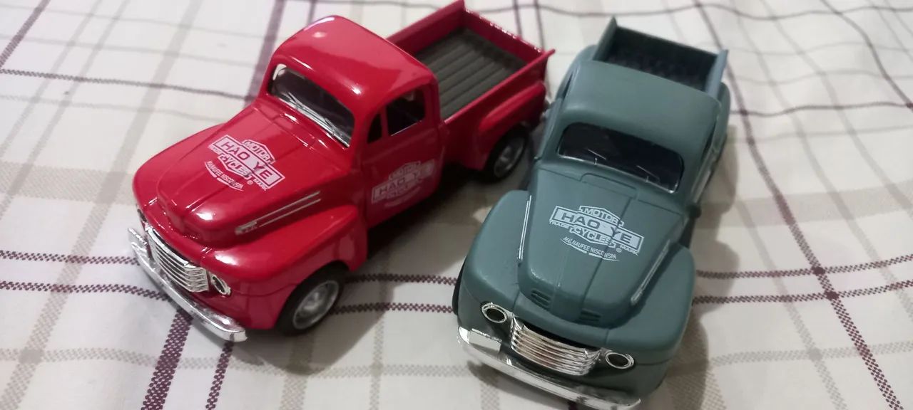 Carrinho coleção caminhonete ferro  - Foto 2