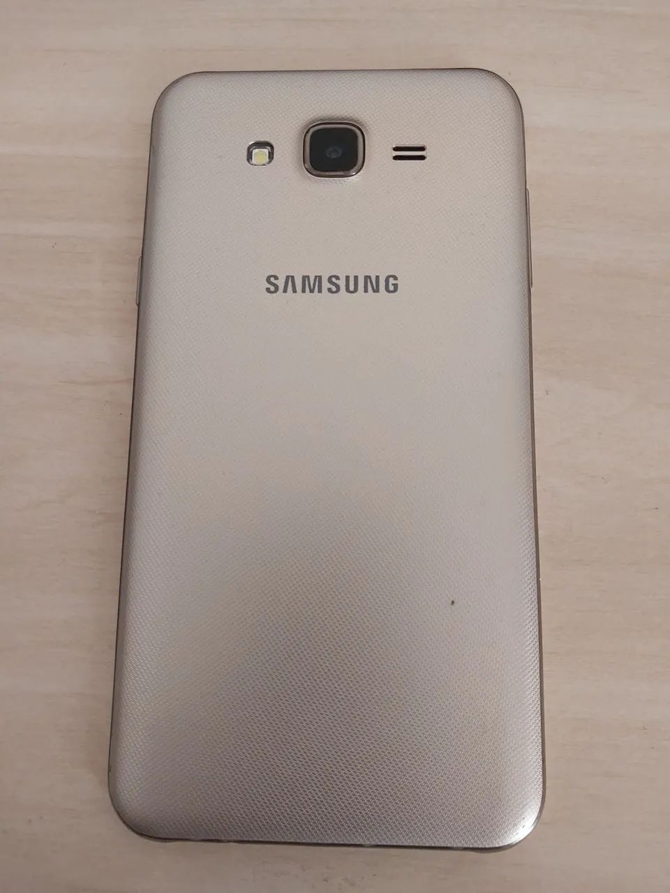 Celular Samsung J7 neo 16gb  - Foto 2
