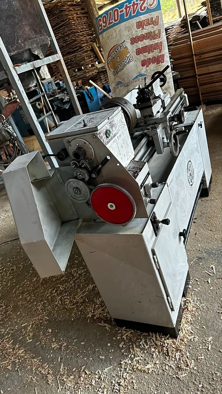 Torno Joinville TM 175