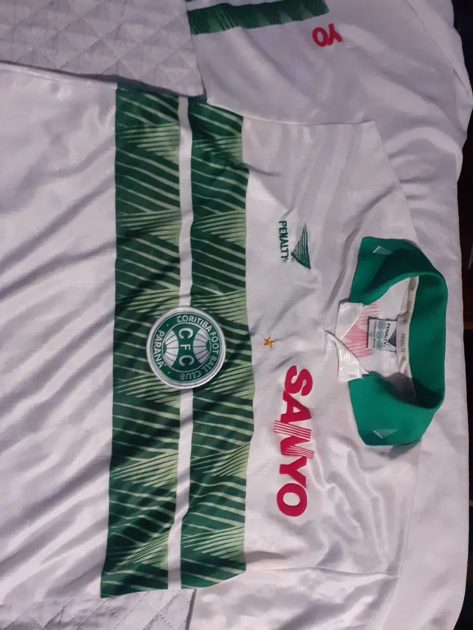 Vendo camisa do CORITIBA antiga  - Foto 2