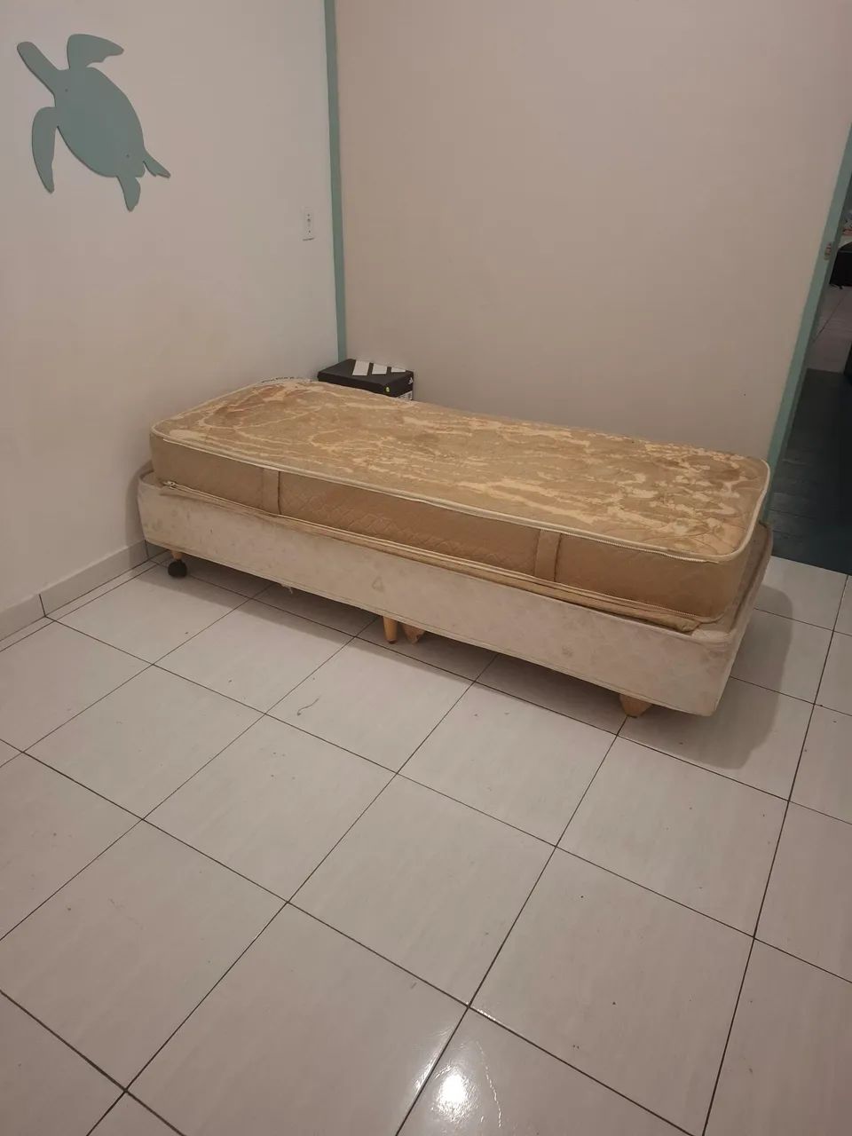 Cama box