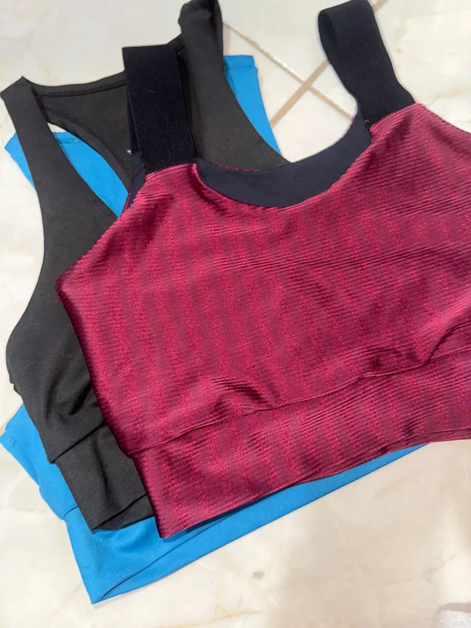 KIT tops de academia M