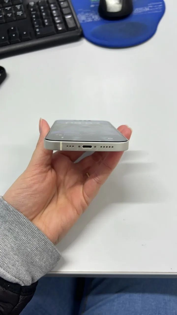 IPHONE 13 - Foto 4