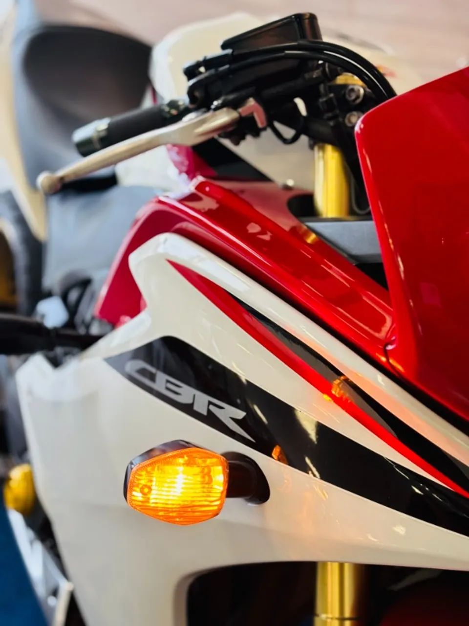 HONDA CBR 600F 2013 - Foto 4