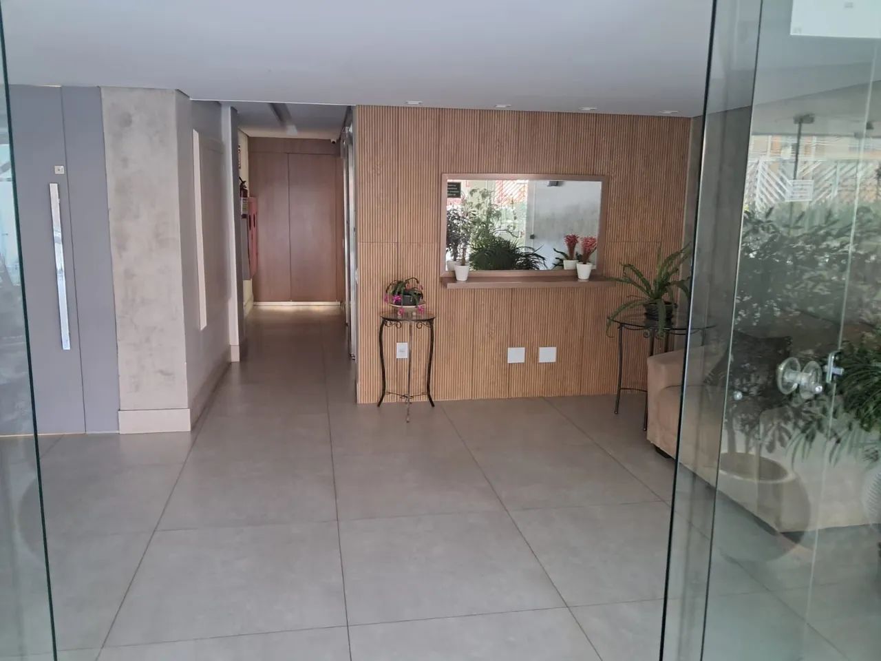 Excelente 2 quartos ponto nobre 