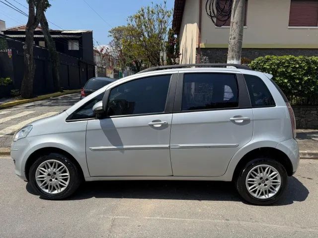 Fiat Idea Attractive 1.4 Fire Flex 8V 5P 2013 - Foto 4