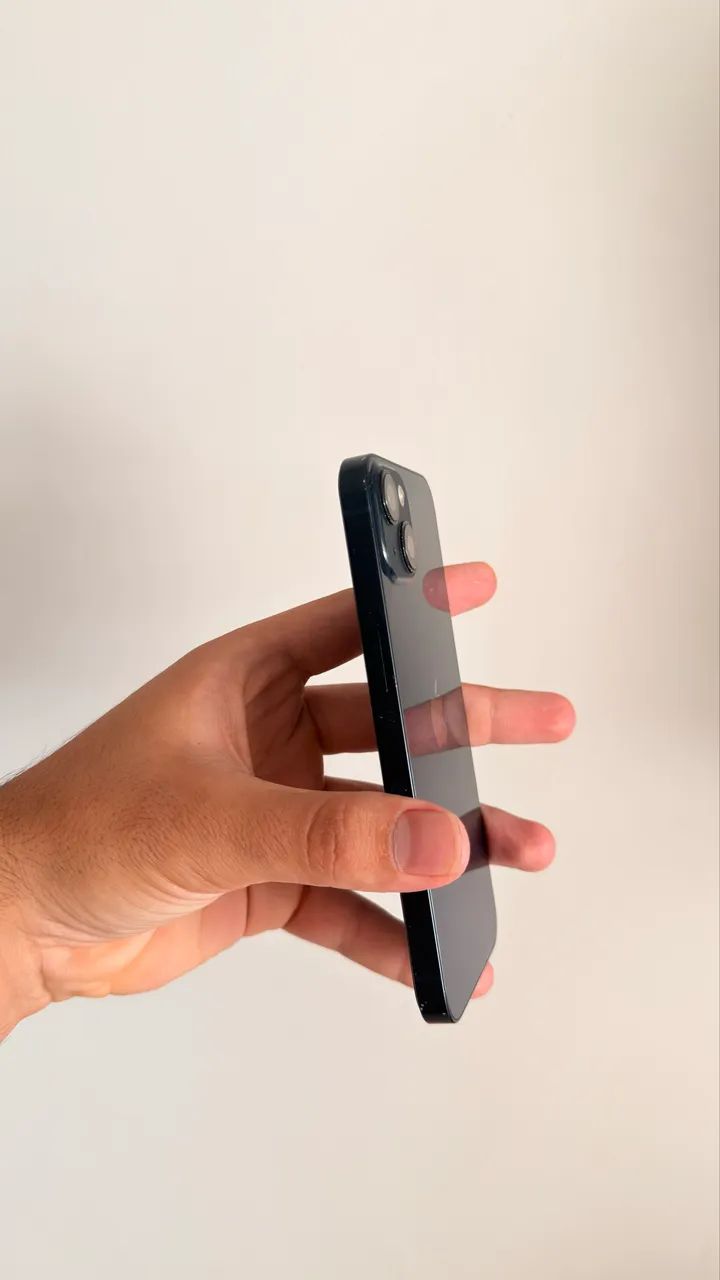 IPhone 13 - IMPECÁVEL 