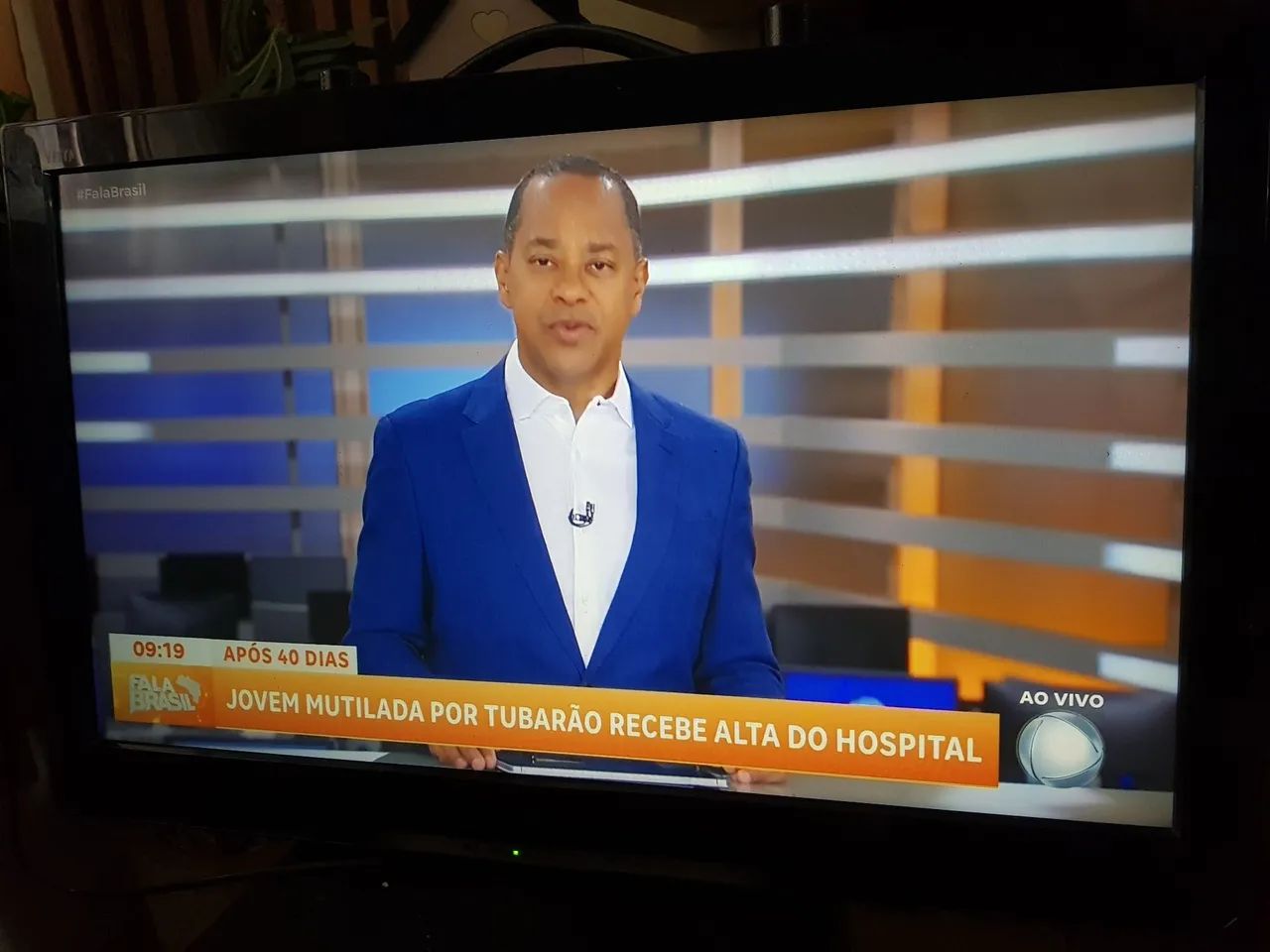 Vendo TV Panasonic 32 polegadas não é smart  - Foto 3