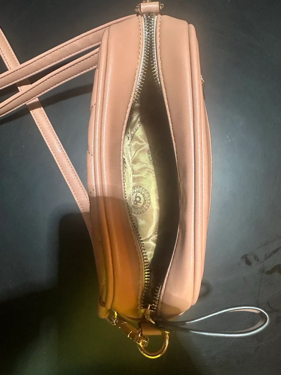 Bolsa Transversal Borboleta Azul Matelassê Nude/Rosê - Foto 4