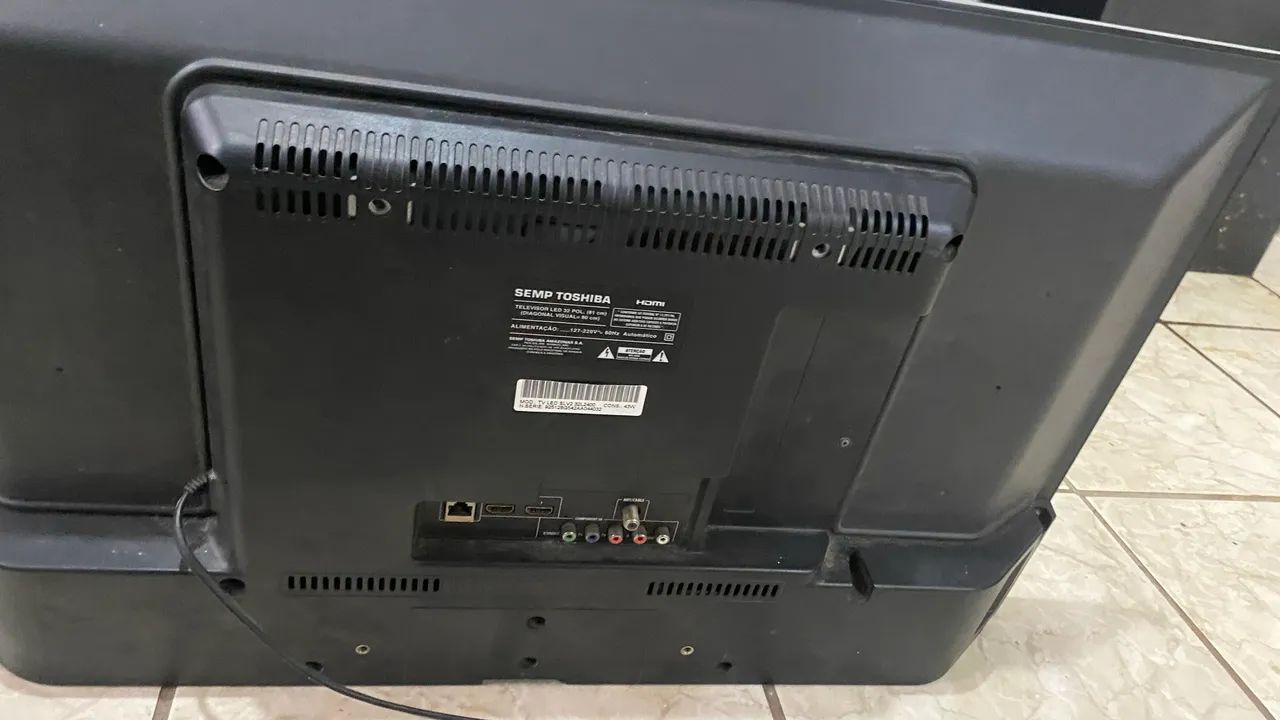  TV Semp Toshiba 32 polegadas PARA RETIRADA DE PEÇAS  - Foto 4