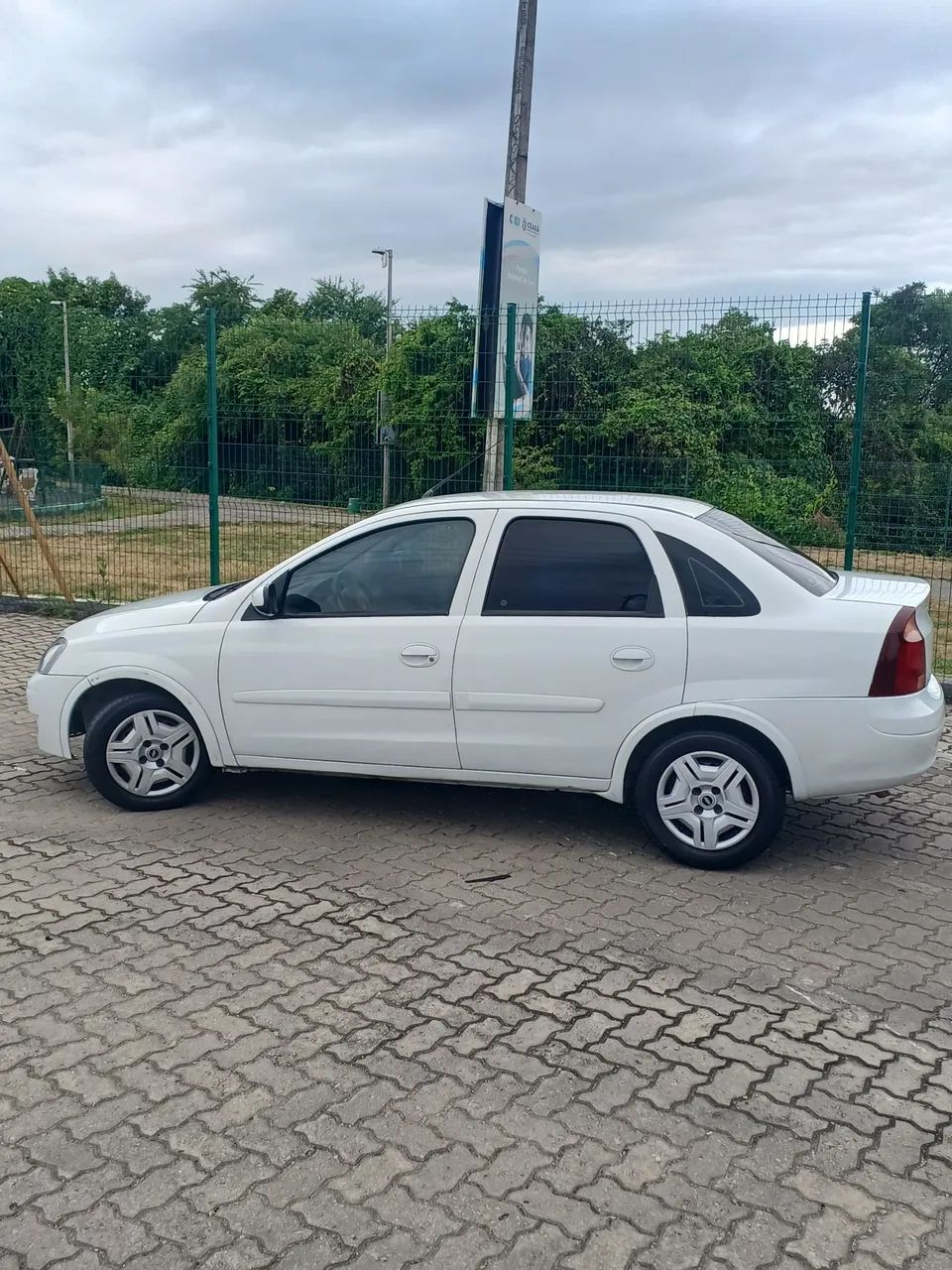 Chevrolet Corsa Corsa Sed. Premium 1.4 8V ECONOFLEX 4p 2008