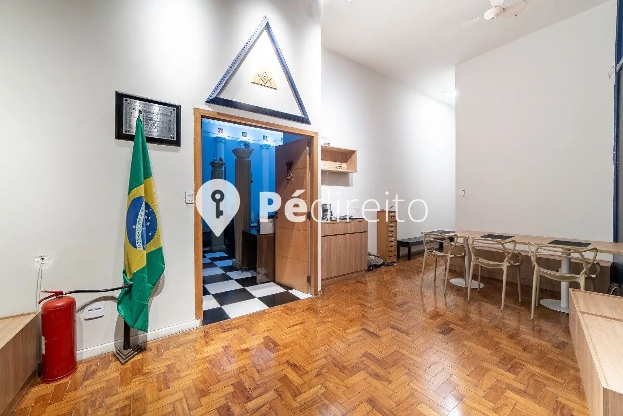 Loja com 192m² Porteira Fechada para venda no Brás