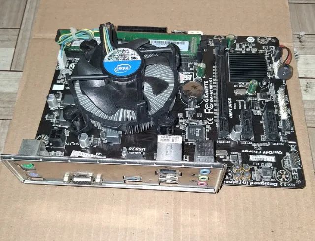 KIT PLACA MAE GIGABYTE + PROCESSADOR i3