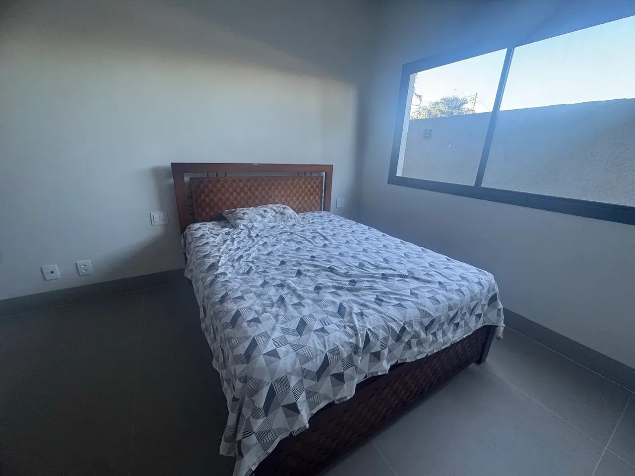 Cama Quen com colchão  - Foto 4
