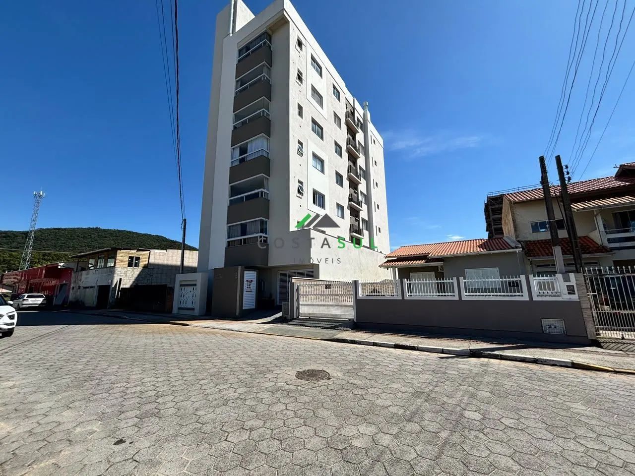 Apartamento de dois dormitórios à venda em Imbituba