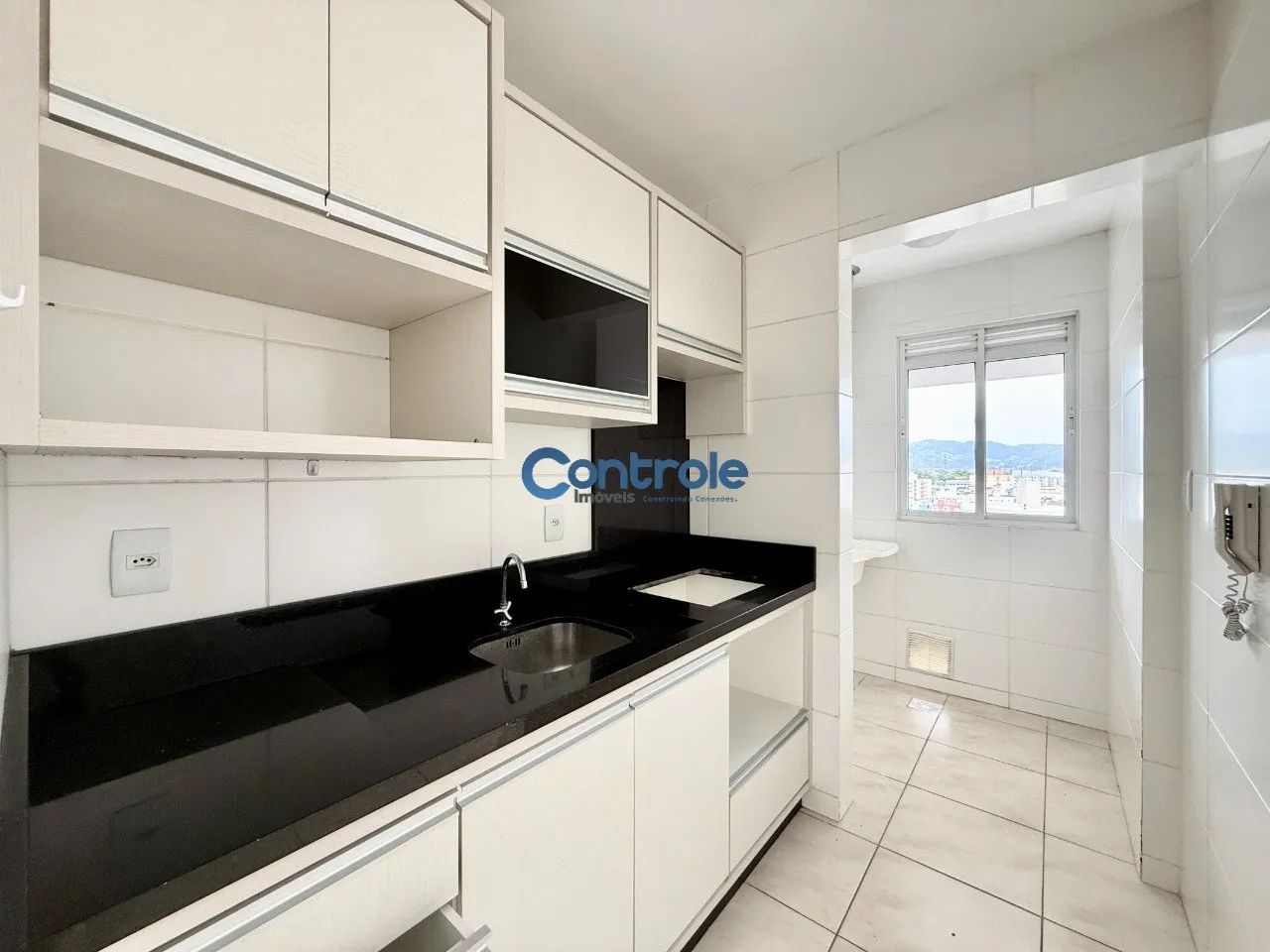 Apartamento com 02 dormitórios e Suíte no Pagani, em Palhoça/SC! - Foto 3