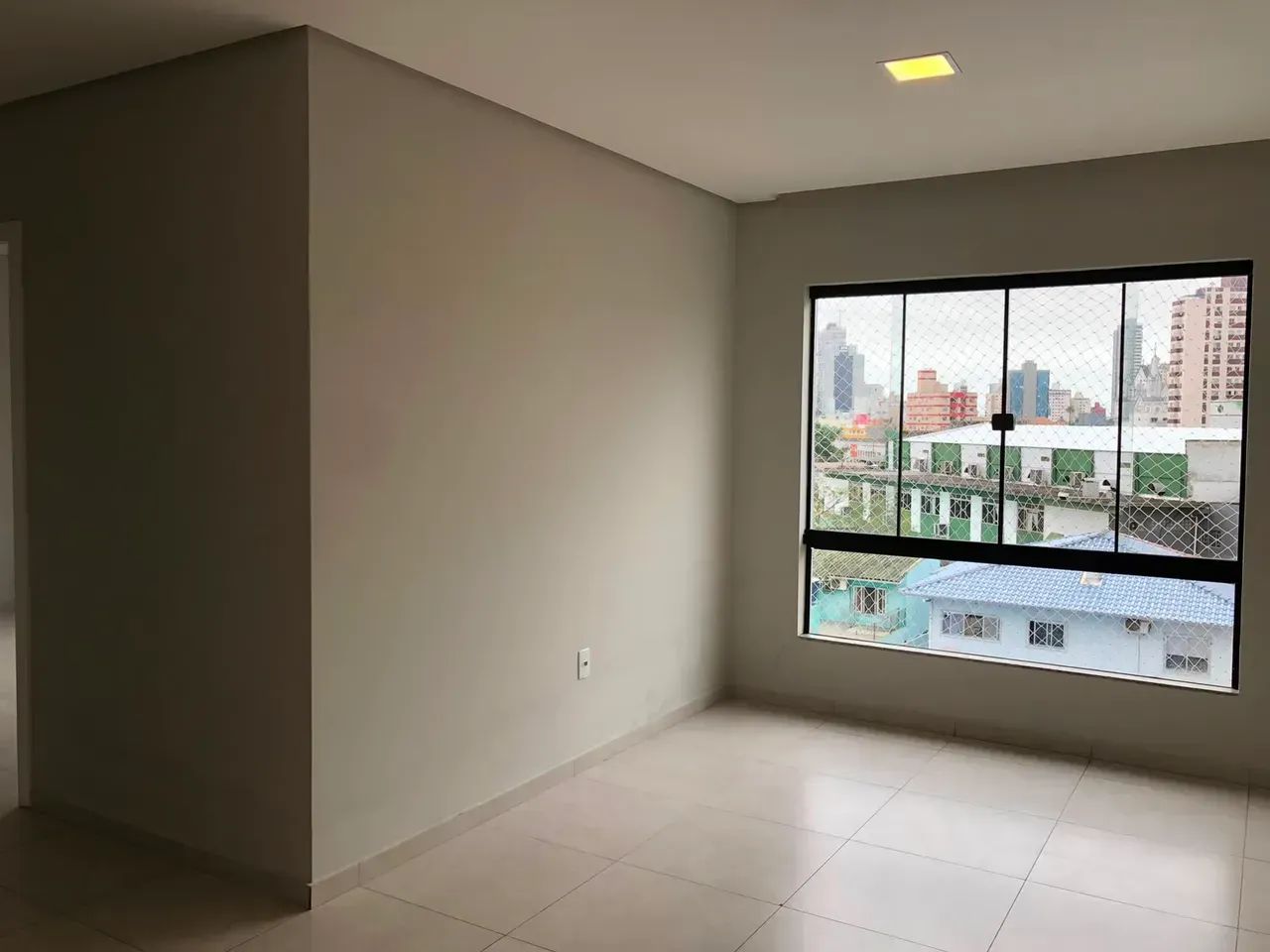 Apartamento com 02 dormitórios no Bairro Centro Itajaí - Foto 2