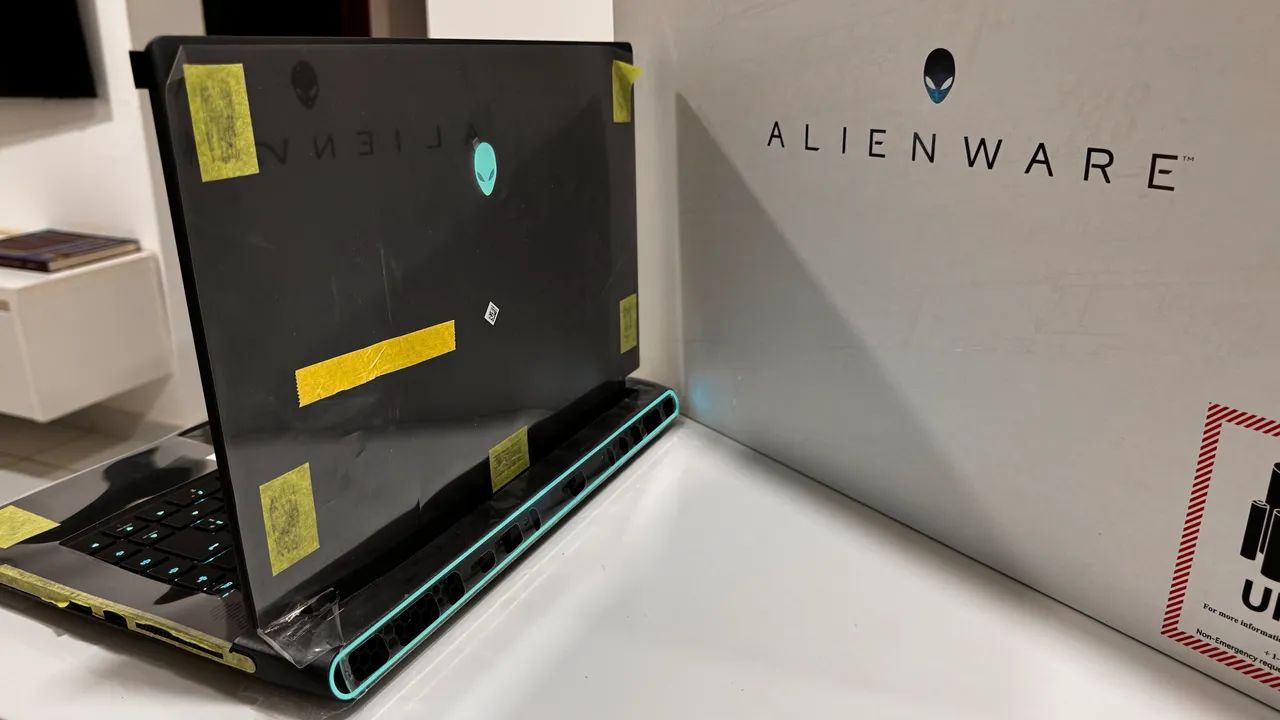 Notebook Alienware M15 R7 -32gb/ram - Rtx 3070ti - Ssd1tb