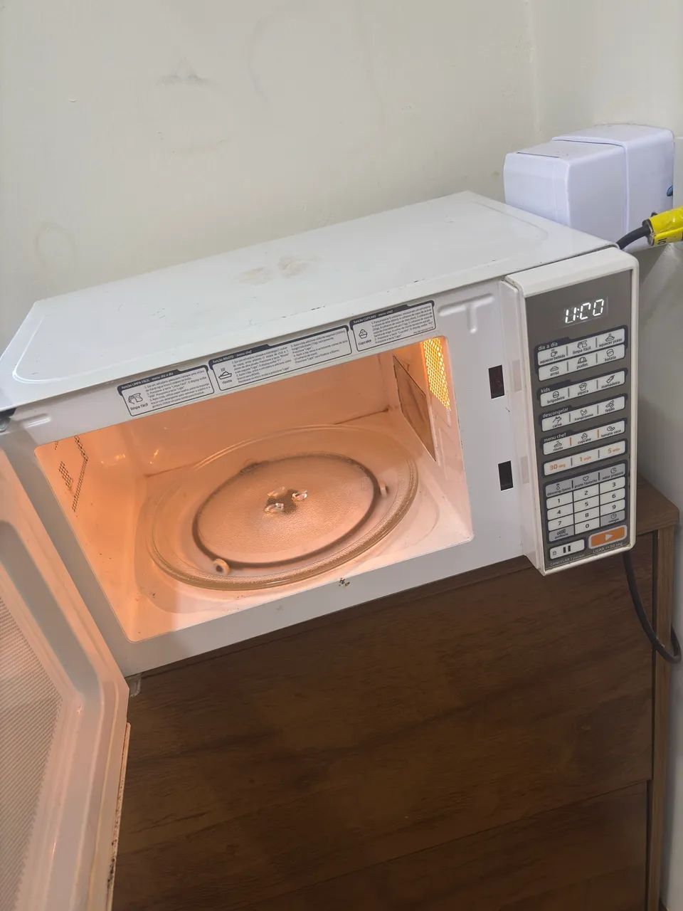 Microondas Midea Liva  - Foto 2