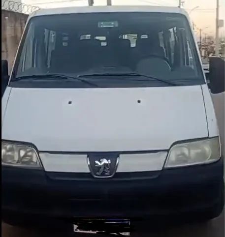 Peugeot Boxer Boxer 2.3 Minibus 15/16L TB Diesel. 2010