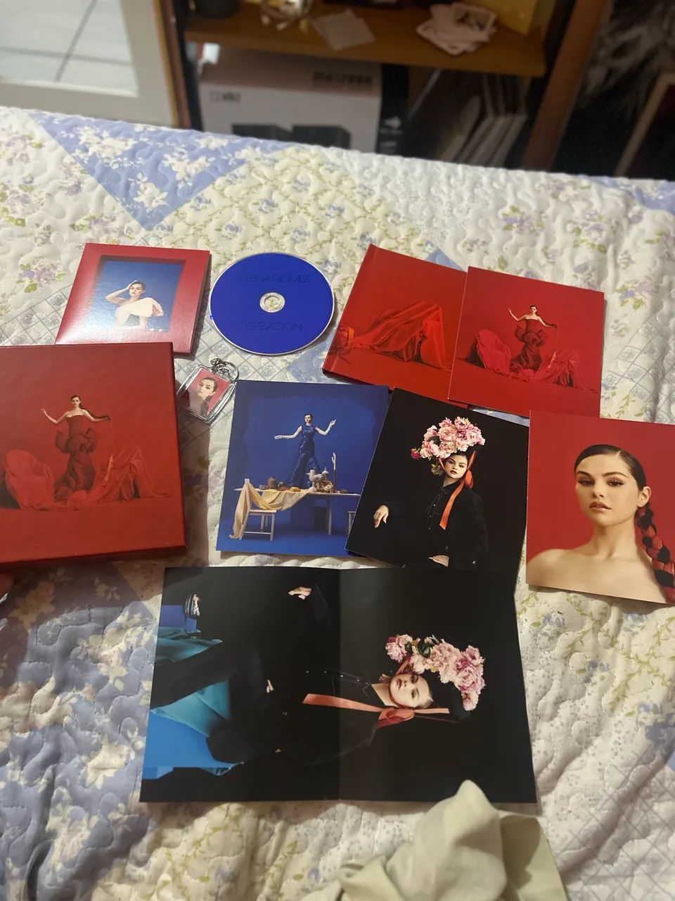 Box Revelación - Selena Gomez  - Foto 3