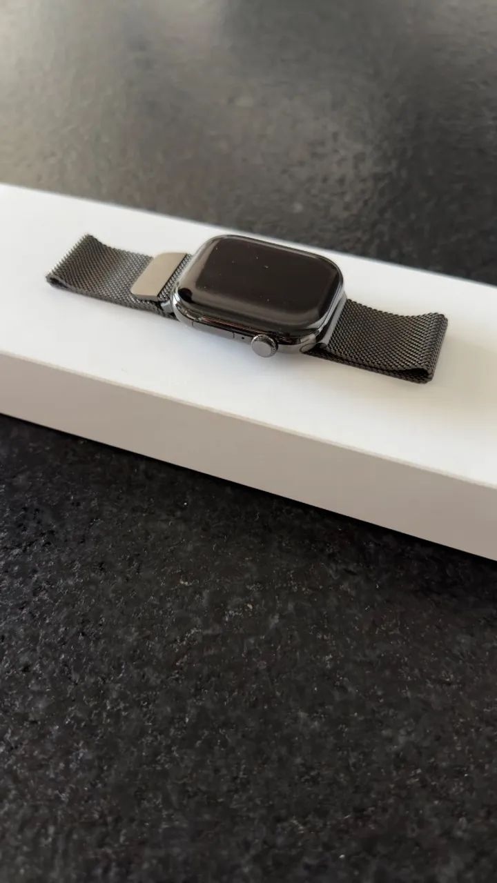 Apple Watch S10 Titanium 