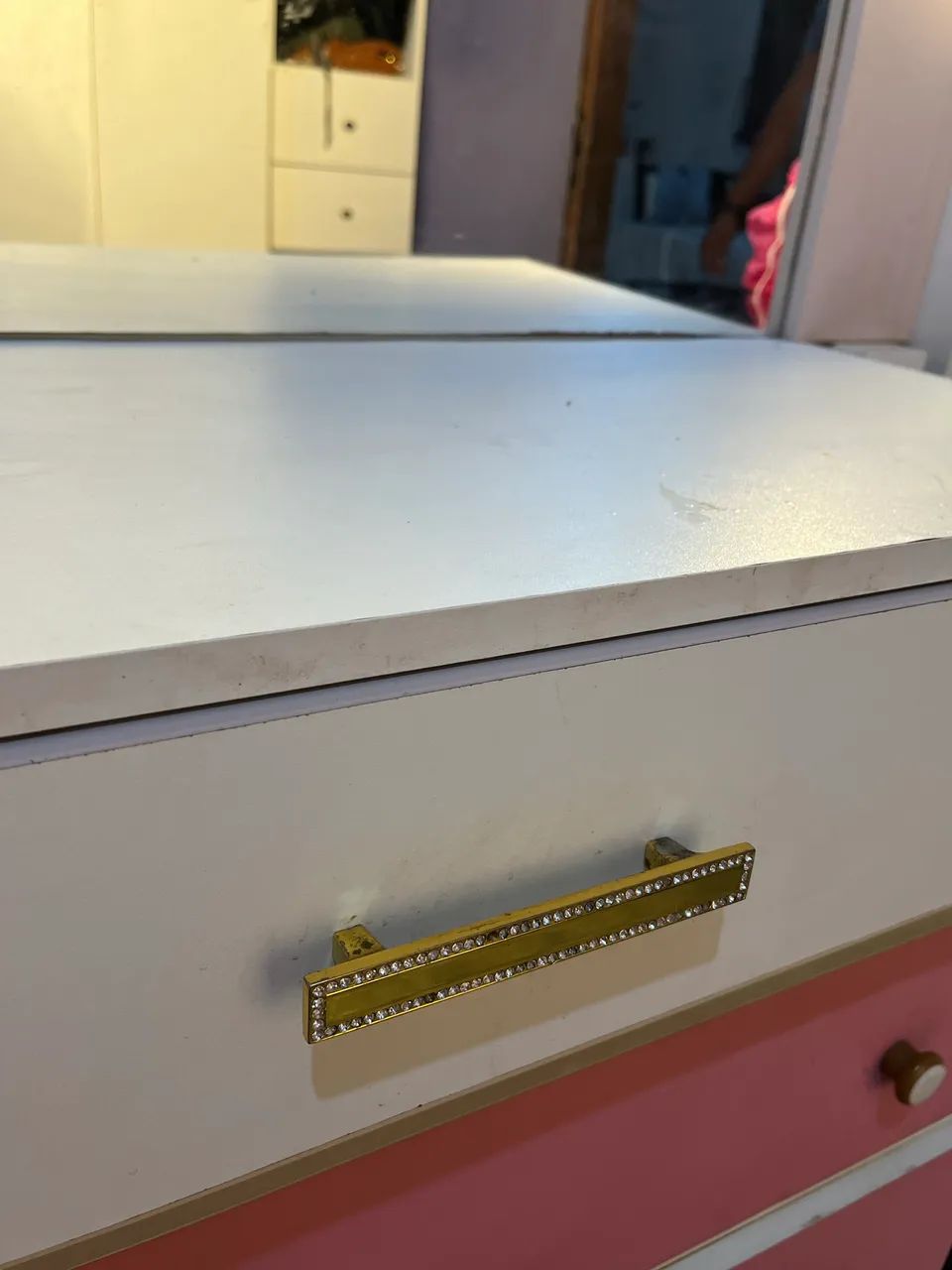 Camarim rosa com branco strass completo penteadeira com led