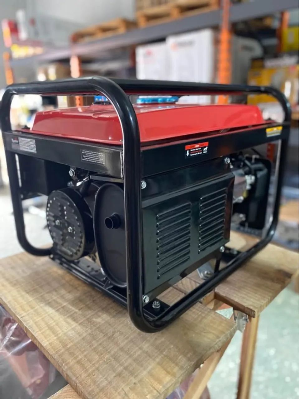 Gerador de Energia a Gasolina 3.1 kVA Toyama 220v Mono - Novo/Loja - Foto 5