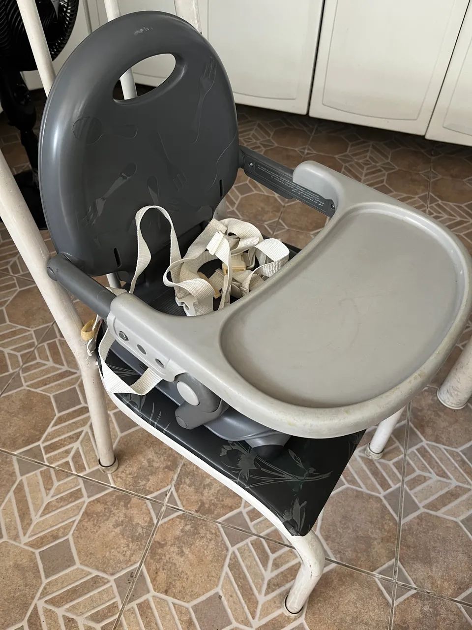 Cadeira dobrável para bebê! - Foto 2