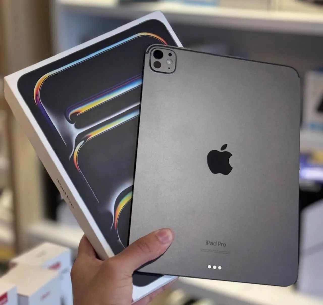 IPAD PRO M5, WI-FI, 256GB, 11 polegadas - Tablets e E-Readers ...
