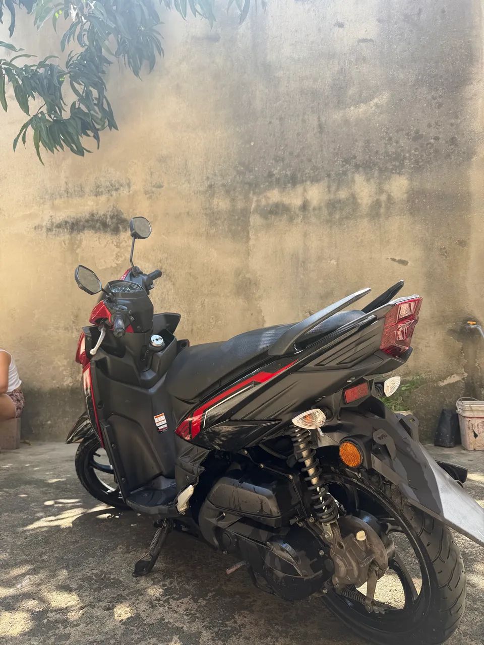 Moto yamaha automática 125cc  - Foto 2